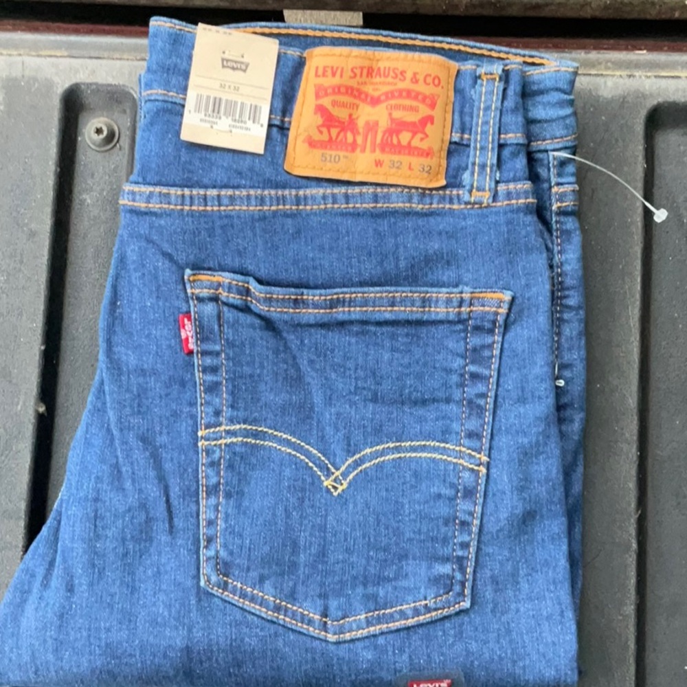 Levi's Men's Blue Jeans size 32x32 style 510